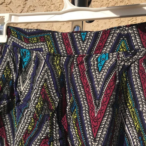 Multicolor Beach Shorts - Picture 3 of 5